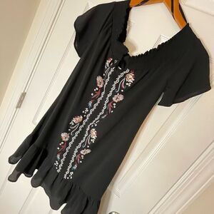 Medium Black LOVE FIRE Embroidered Boho PEASANT DRESS Off Shoulder Crepe Ruffle